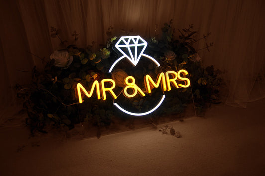 The Trend of Neon Wedding Signs